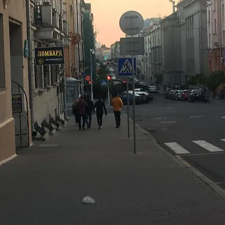 Апартаменты в центре,метро Октябрьская * Минск