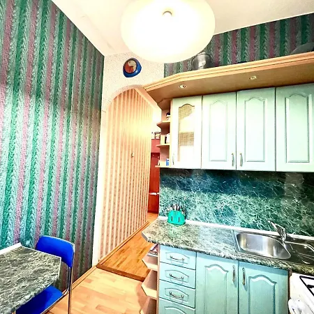 Apartament Апартаменты В Центре,Метро Октябрьская