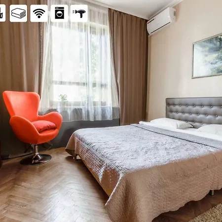 Апартаменты В Центре,Метро Октябрьская * Mińsk